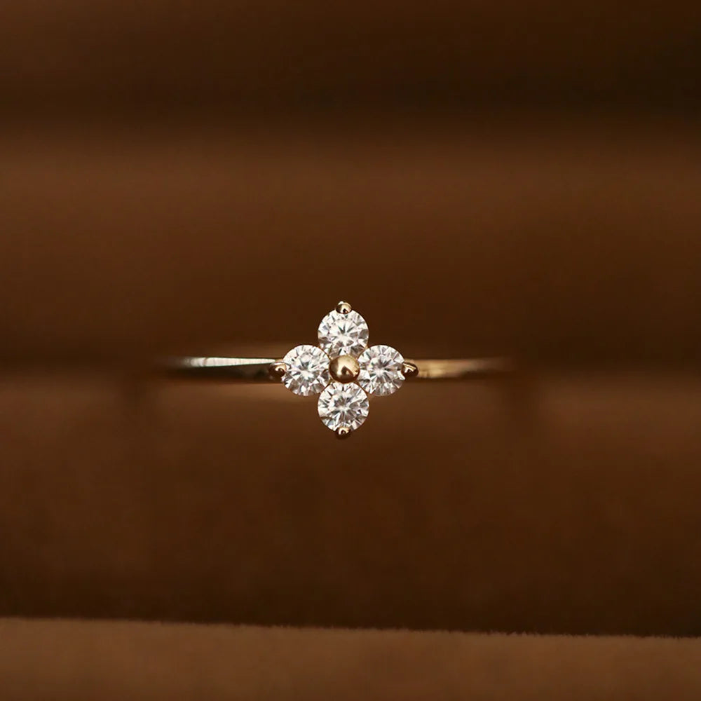 925 Sterling Silver Rings for Women Plated Inlaid Zirconia Flower Exquisite Sweet Wedding Party Jewelry