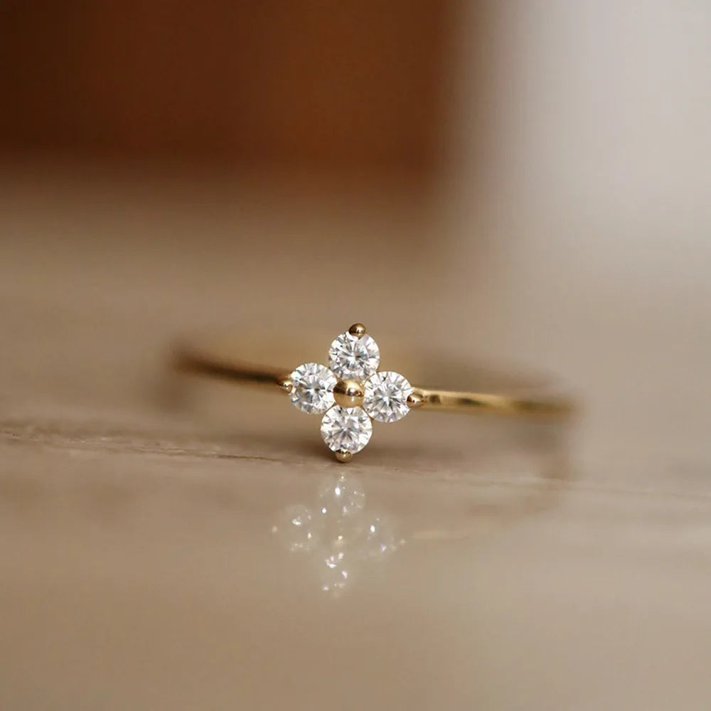 925 Sterling Silver Rings for Women Plated Inlaid Zirconia Flower Exquisite Sweet Wedding Party Jewelry