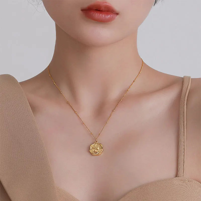 Gold Necklaces for Women 316L  Round Relief Flowers Pendant Jewelry Party Gifts
