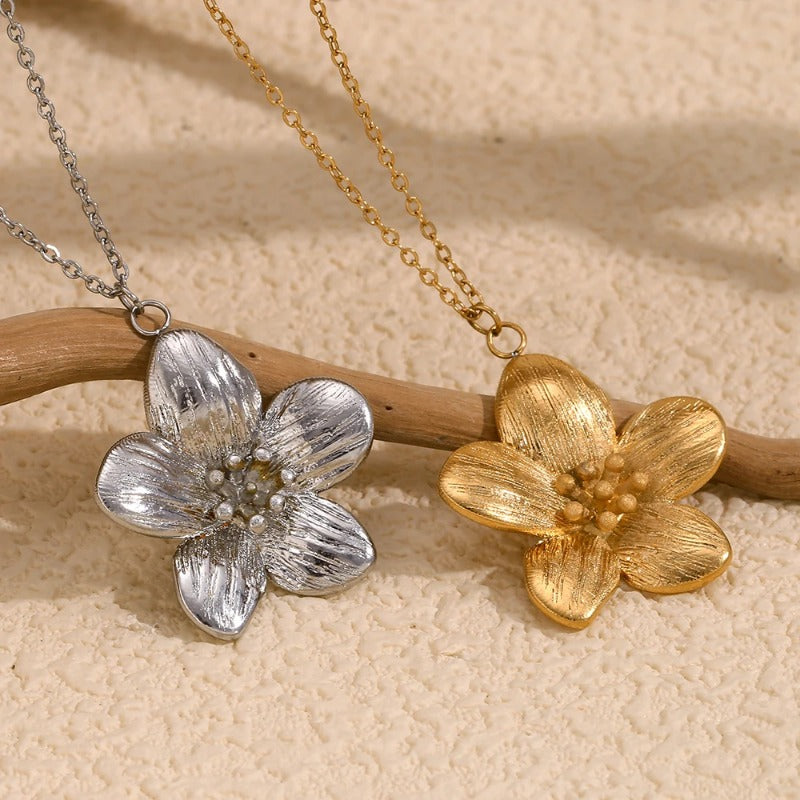 Gold Necklace for Women Flower Pendant Necklace 18K Gold Plated  Jewelry